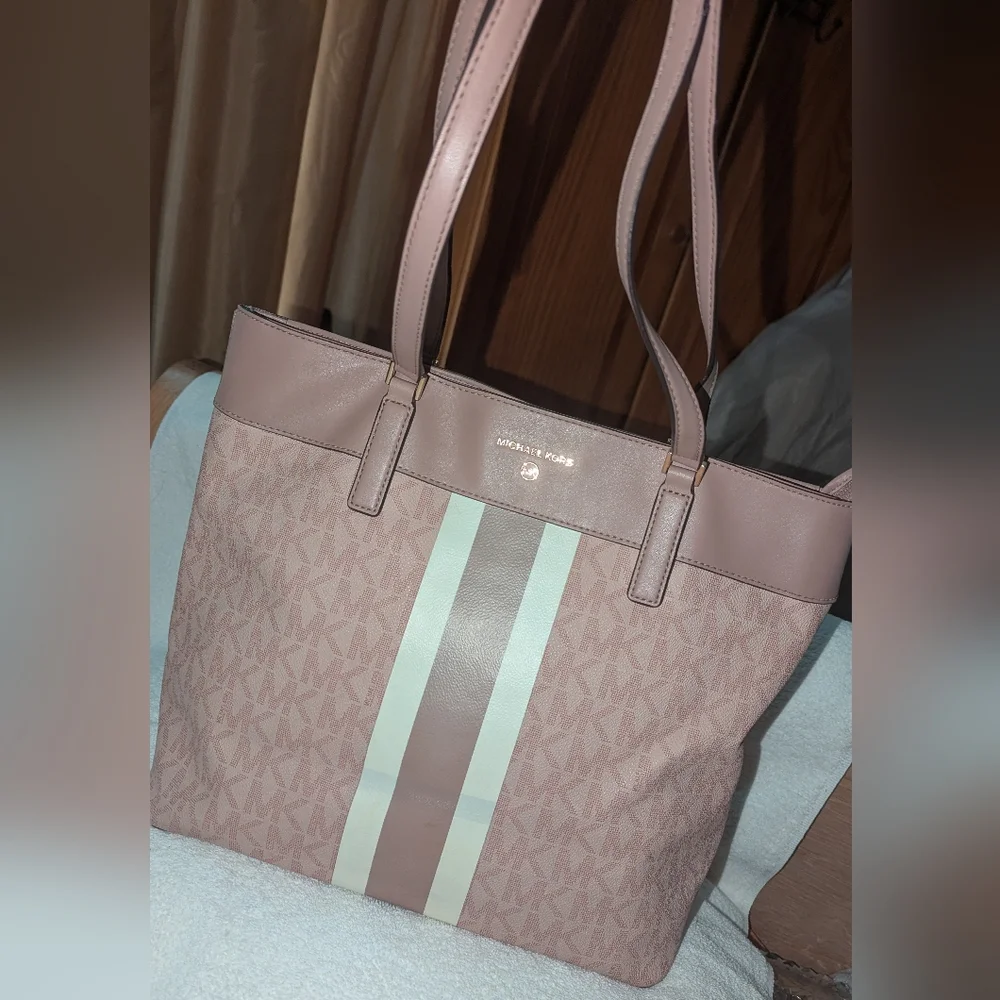 Michael Kors this michael